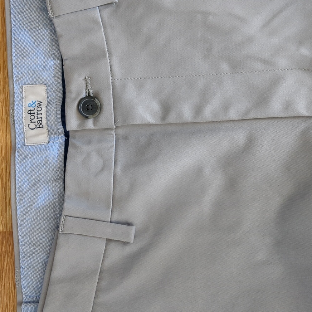 Mens Flat Front Shorts by Croft & Barrow, Light Gray, Size 38, NEW, nwt - Picture 2 of 7